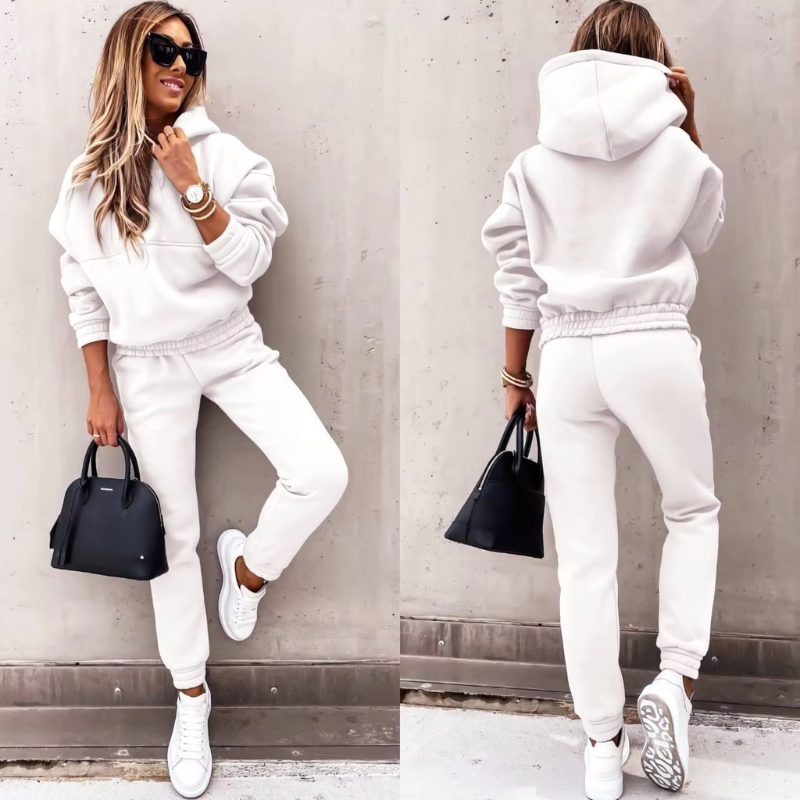 Eira™ – Chic Women’s Winter Tracksuit