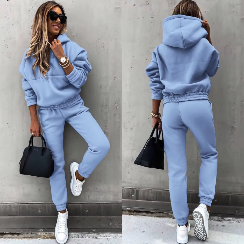 Eira™ – Chic Women’s Winter Tracksuit