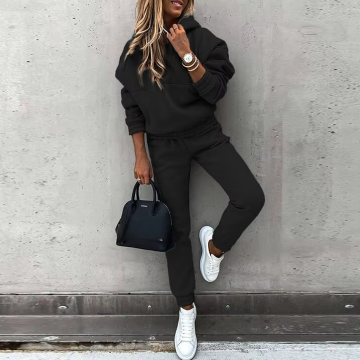 Eira™ – Chic Women’s Winter Tracksuit