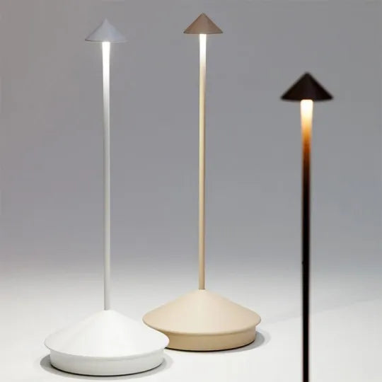 Cordless lamps in white and grey