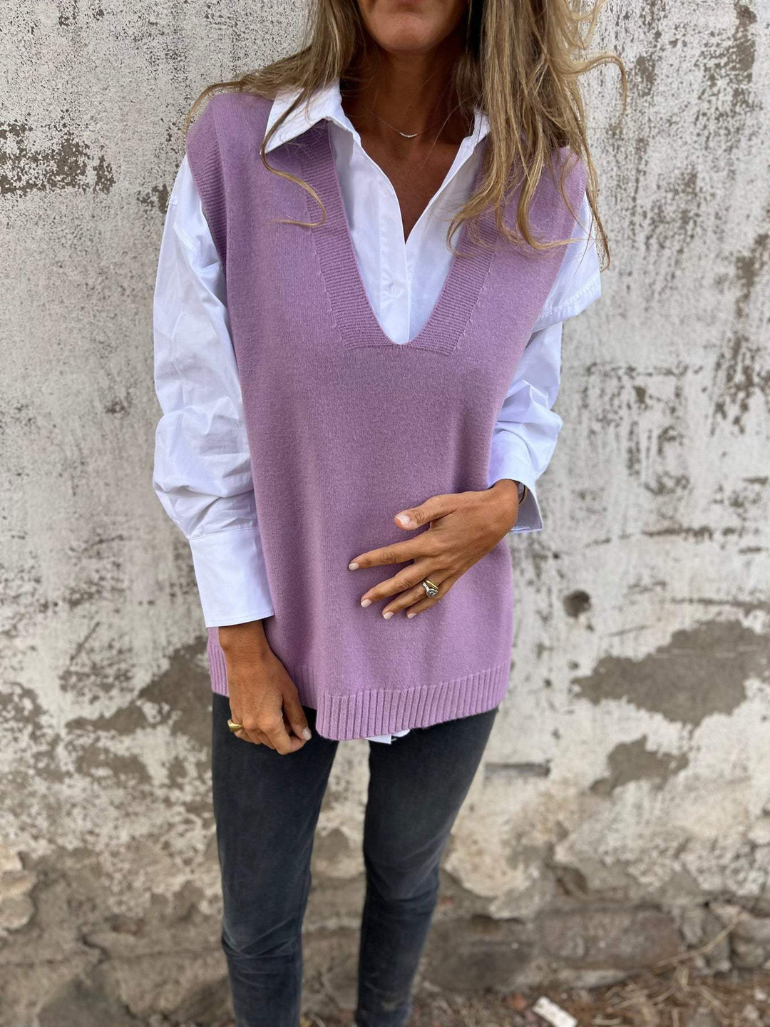 MALIA™ – Knitted V-Neck Vest