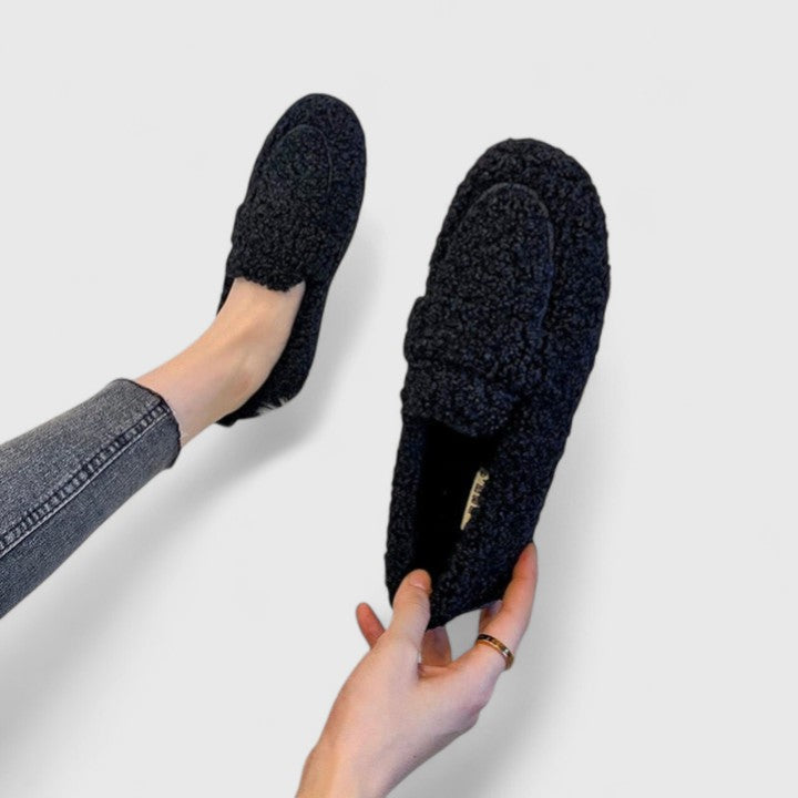 LUCIA™ – Fleece Moccasin Loafers