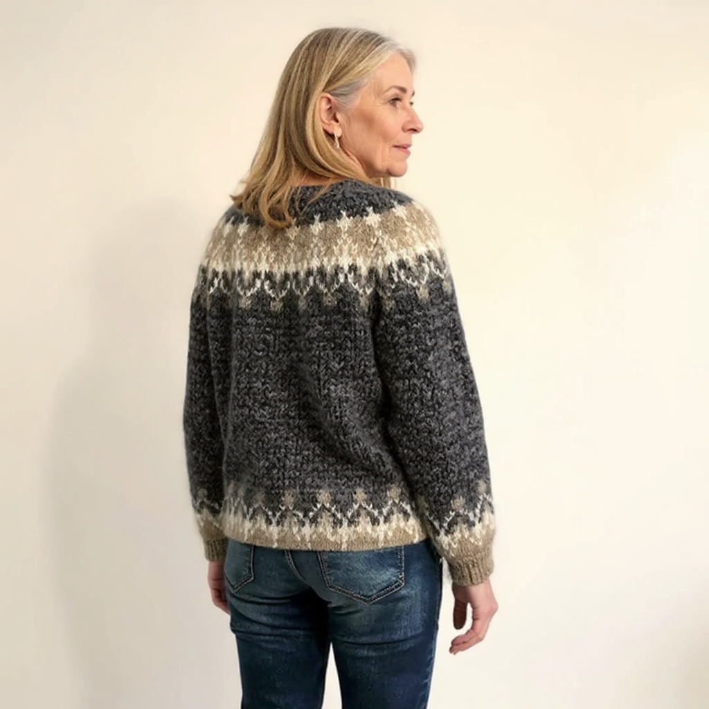 Angela - Luxurious Sweater