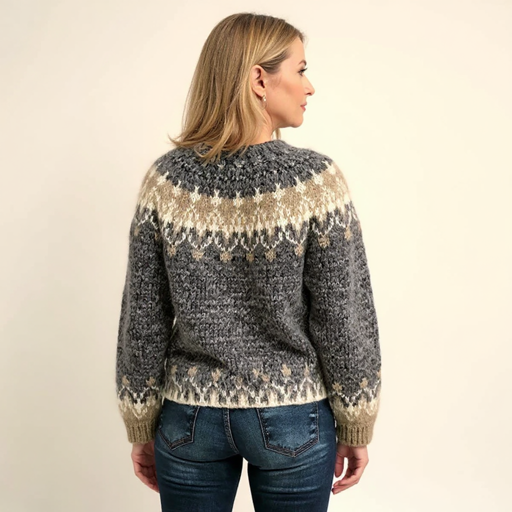 Angela - Luxurious Sweater